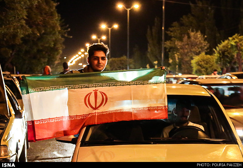 شادی دختران و پسران ایرانی بعد از توافق هسته ای وین