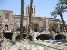 مراحل پایانی مرمت یکی از باغ‌های تاریخی‌ یزد در بافق
