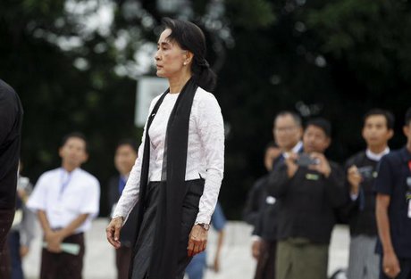 انگ سان سوچی، رهبر اپوزیسیون میانمار
