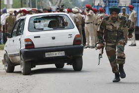 پلیس هندوستان از خنثی کردن چند حمله تروریستی در دهلی خبر داد