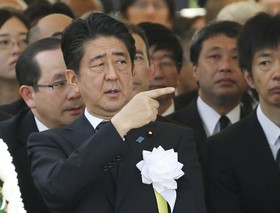 نخست‌وزیر ژاپن در سراشیبی حمایت‌های مردمی