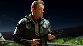 1440403555647_terminator-genisys-schwarzenegger-gun.jpg