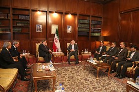 دیدار وزیر اقتصاد و دارایی عراق با ظریف