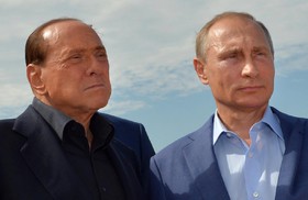 برلوسکنی: آمریکا و اروپا باید برای شکست داعش با روسیه همکاری کنند