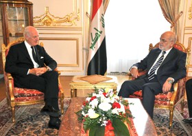 درخواست وزیر خارجه عراق از دمشق برای همکاری با استفان دی میستورا