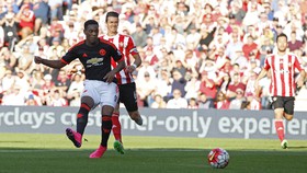 1442808229928_anthony-martial-scores-for-manchester-united-vs-southampton_1cc26iwb1g91v1nmzk8vf67wi7.jpg