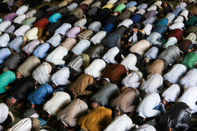 نماز عید غدیر خم در مسجد غدیر اقامه شد
