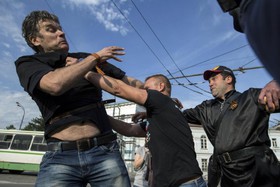 تظاهرات ضد جنگ در روسیه و بازداشت چند معترض