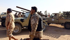 شبه‌نظامیان لیبی مقر دولت طرابلس را محاصره کردند