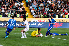 1445010582857_Mohsen Esmaielzade-7.jpg