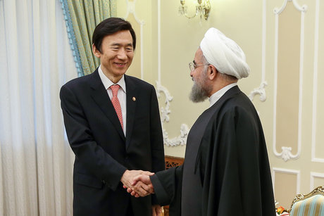 دیدار وزیر خارجه کره جنوبی با حسن روحانی