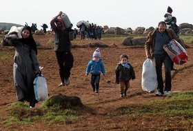 فرار 1500 ترکمان سوری به ترکیه به دلیل بالاگرفتن درگیری‌ها