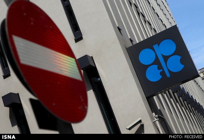 اوپک مقصر کاهش قیمت نفت است