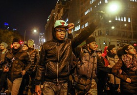 اعتراضات در شیکاکو درپی تیراندازی مرگبار پلیس به نوجوان سیاه‌پوست