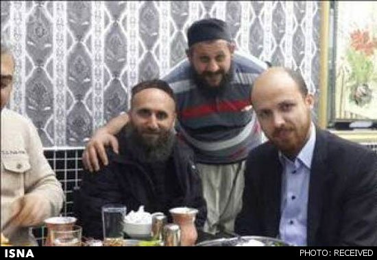 انتشار عکسی از پسر اردوغان در کنار رهبران داعش
