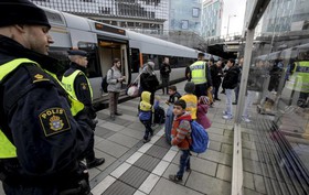سوئد به دنبال اخراج 1000 پناهجو