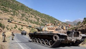 خروج بخشی از نیروهای ترکیه از موصل