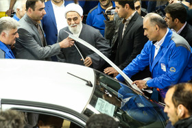 1454759975269_amin khosroshahi-2.jpg