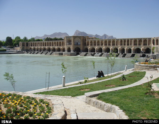 شنای آمریکایی‌ها در رودخانه گردشگری ایران