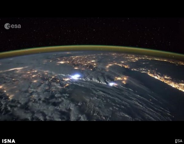 تصویر رعد و برق زمین از منظر فضا