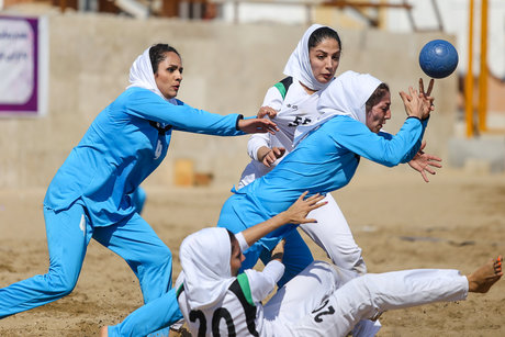 اولین دوره مسابقات هندبال ساحلی بانوان ایران - بندرعباس