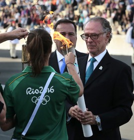 1461826920908_Rio 2016 Torch Handover.jpg