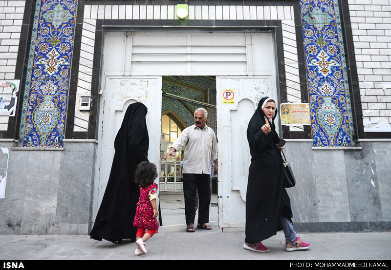 مرحله دوم انتخابات مجلس در حوزه های رایگیری اهواز