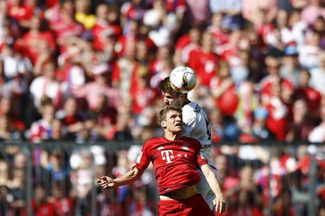 پیروزی خفیف بایرن در دقایق پایانی بایرن مونیخ