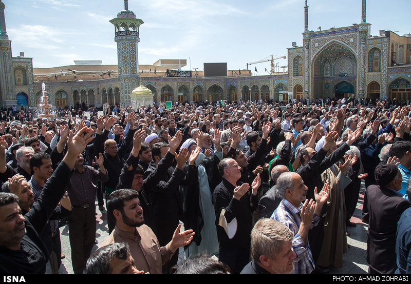 عزاداری خادمان حرم حضرت معصومه (س) در سالروز شهادت امام موسی کاظم (ع)