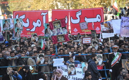 آغاز مراسم گرامیداشت 13 آبان در تهران