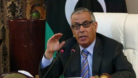 نخست‌وزیر لیبی: کنترل تاسیسات نفتی را دوباره به دست می‌گیریم