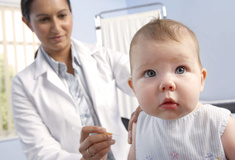 پیشگیری از ابتلای کودکان به سرطان خون با تزریق واکسن