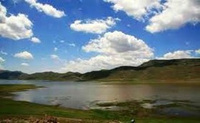 ‌دریاچه طبیعی "نئور" اردبیل جان تازه‌ی می‌گیرد
