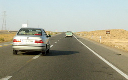 تکمیل 10 کیلومتر باقی‌مانده محور «سیرجان - کرمان» تسریع شود