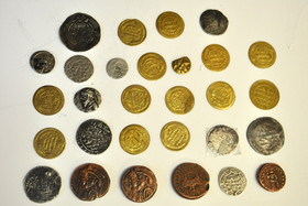 کشف سکه‌های دوره ساسانی در بوئین‌زهرا