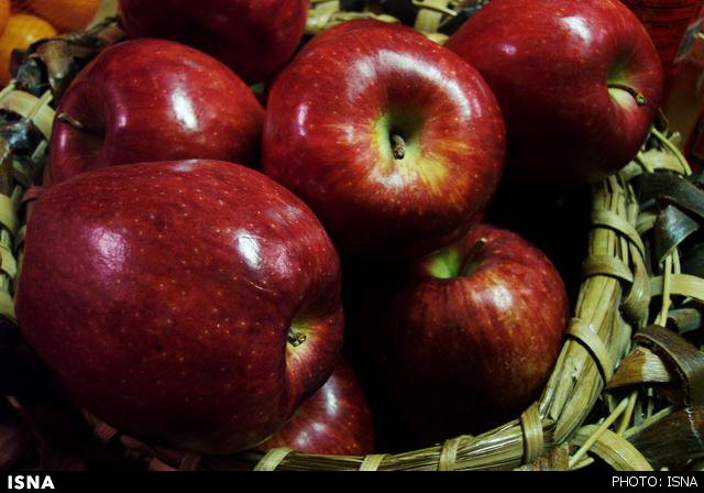 واکس سیب از خود میوه تولید می‌شود