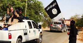 فرازمند: سکوت آمریکا موجب گسترش داعش شد