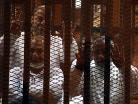 ارجاع پرونده بیس از 900 عضو اخوان المسلمین به دادگاه کیفری