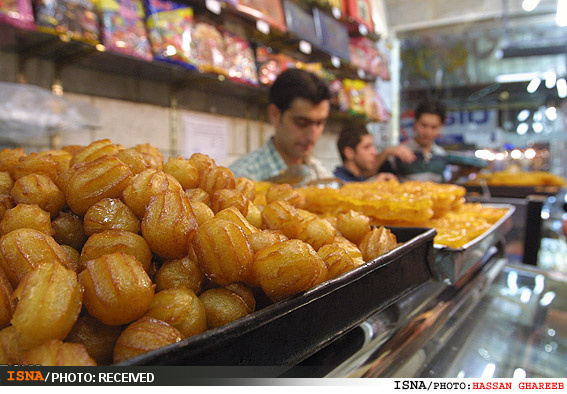 قیمت هر کیلوگرم زولبیا و بامیه برای ماه رمضان