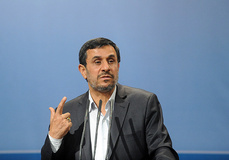 احمدی‌نژاد: استکبار رو به مرگ است