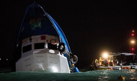 ناپدید شدن کشتی باری در پی طوفان باهاما