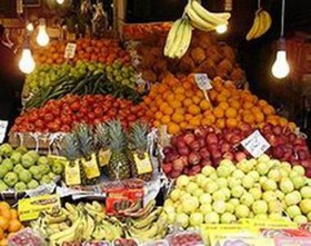 قیمت میوه باید در بازار رقابتی تعیین شود نه دستوری