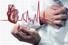 تپش قلب همراه با درد قفسه سینه نشانه خطر است