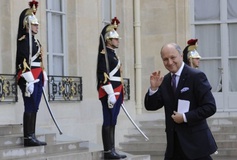 سفر وزیر خارجه فرانسه به کوبا پس از 30 سال