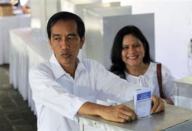 اپوزیسیون اصلی اندونزی در آستانه پیروزی در انتخابات پارلمانی