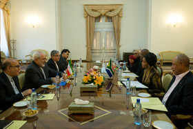 تاکید وزیران خارجه ایران و آفریقای جنوبی بر توسعه مناسبات سیاسی و اقتصادی