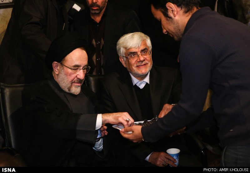  گزارش تصویری از حضور سیدمحمد خاتمی در مراسم عزاداری