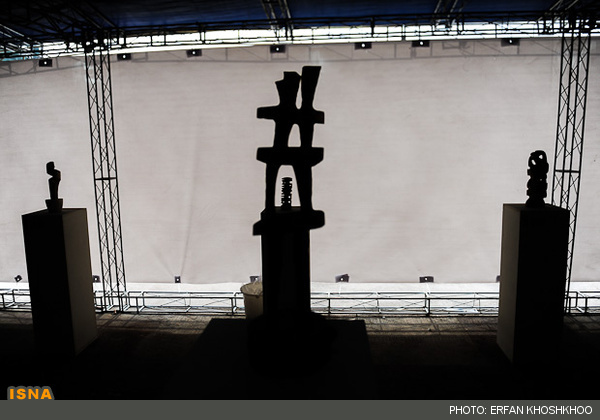 بازآفرینی مجسمه ایران باستان در برج میلاد