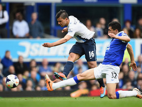 Everton-v-Manchester-City-Sergio-Aguero-goal_3135418.jpg