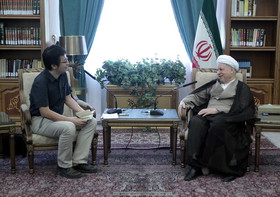 هاشمی رفسنجانی: شمردن تفاوت‌های روحانی و احمدی‌نژاد در حد یک کتاب است